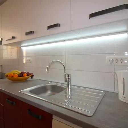 Apartment Agata In City Center Porec Exterior photo
